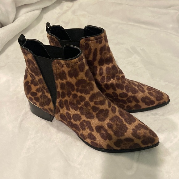 Nine West Leopard Booties - Picture 1 of 4